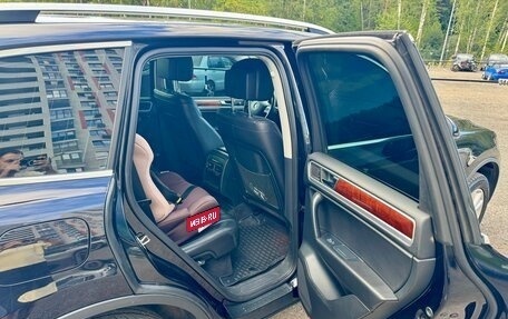 Volkswagen Touareg III, 2010 год, 2 100 000 рублей, 10 фотография