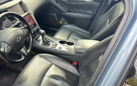 Infiniti Q50 I рестайлинг, 2015 год, 1 680 000 рублей, 10 фотография