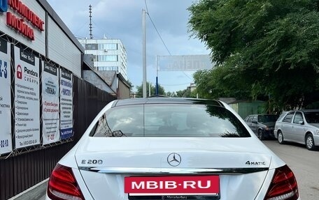 Mercedes-Benz E-Класс, 2016 год, 4 000 000 рублей, 2 фотография