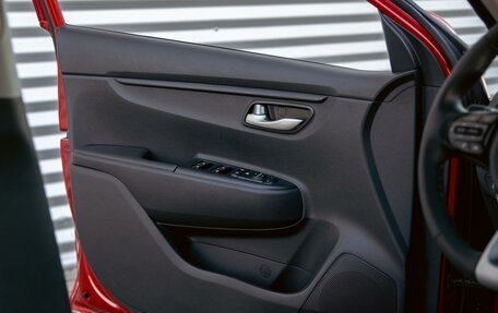 KIA Rio IV, 2018 год, 1 195 000 рублей, 12 фотография