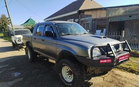 Mitsubishi L200 III рестайлинг, 2005 год, 600 000 рублей, 1 фотография