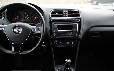 Volkswagen Polo VI (EU Market), 2017 год, 1 050 000 рублей, 9 фотография