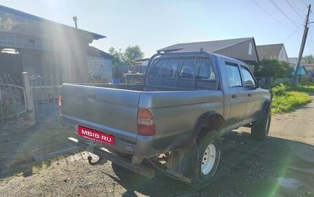 Mitsubishi L200 III рестайлинг, 2005 год, 600 000 рублей, 6 фотография