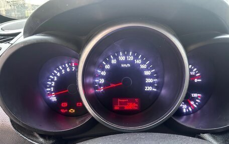 KIA Soul I рестайлинг, 2013 год, 250 000 рублей, 6 фотография