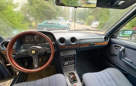 Mercedes-Benz W123, 1983 год, 250 000 рублей, 6 фотография