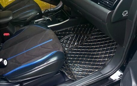 Mitsubishi Outlander III рестайлинг 3, 2019 год, 2 150 000 рублей, 15 фотография