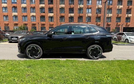 Volkswagen Tiguan, 2024 год, 4 590 000 рублей, 8 фотография