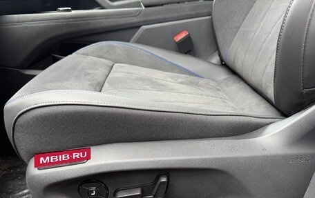 Volkswagen Tiguan, 2024 год, 4 590 000 рублей, 14 фотография