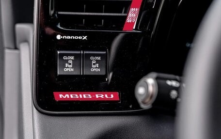 Lexus LM, 2024 год, 16 990 000 рублей, 10 фотография