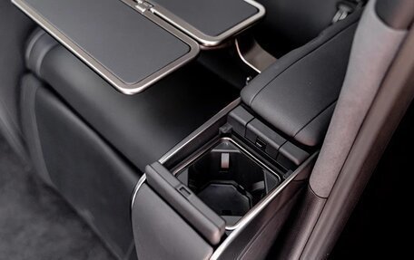 Lexus LM, 2024 год, 16 990 000 рублей, 25 фотография