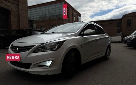 Hyundai Solaris II рестайлинг, 2015 год, 1 100 000 рублей, 16 фотография