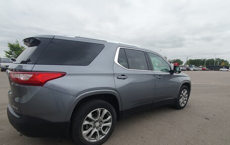 Chevrolet Traverse II, 2021 год, 4 190 000 рублей, 6 фотография