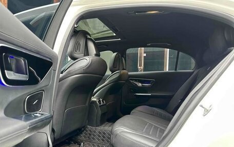 Mercedes-Benz C-Класс, 2022 год, 3 100 000 рублей, 9 фотография