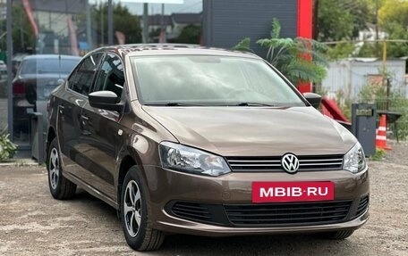 Volkswagen Polo VI (EU Market), 2015 год, 735 000 рублей, 2 фотография