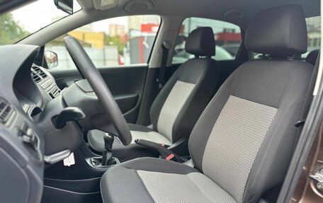 Volkswagen Polo VI (EU Market), 2015 год, 735 000 рублей, 18 фотография