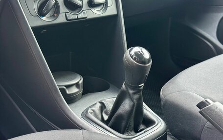 Volkswagen Polo VI (EU Market), 2015 год, 735 000 рублей, 30 фотография