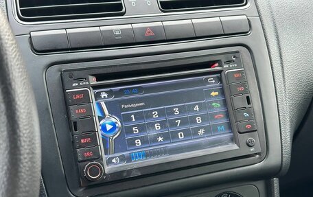 Volkswagen Polo VI (EU Market), 2015 год, 735 000 рублей, 31 фотография