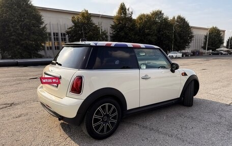 MINI Hatch, 2011 год, 1 190 000 рублей, 32 фотография