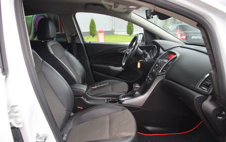 Opel Astra J, 2010 год, 514 100 рублей, 9 фотография