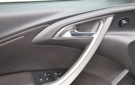 Opel Astra J, 2010 год, 514 100 рублей, 14 фотография