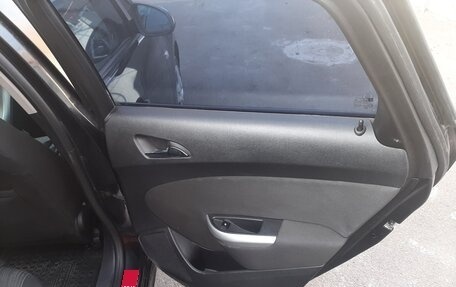 Opel Astra J, 2012 год, 600 000 рублей, 7 фотография