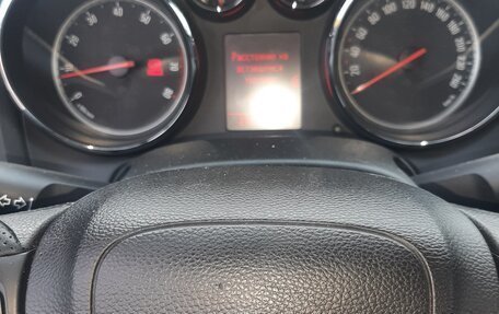 Opel Astra J, 2012 год, 600 000 рублей, 12 фотография