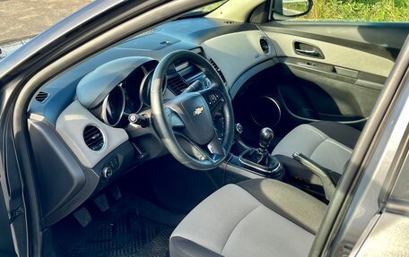 Chevrolet Cruze II, 2011 год, 525 000 рублей, 7 фотография