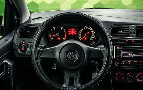 Volkswagen Polo VI (EU Market), 2013 год, 810 000 рублей, 14 фотография