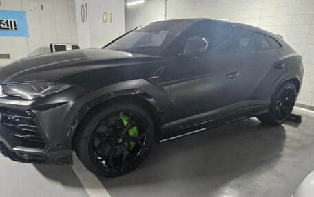 Lamborghini Urus I, 2022 год, 23 114 436 рублей, 3 фотография