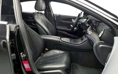 Mercedes-Benz CLS, 2022 год, 4 931 805 рублей, 8 фотография