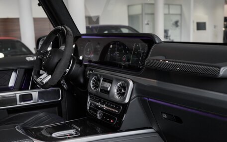 Mercedes-Benz G-Класс AMG, 2023 год, 23 200 000 рублей, 10 фотография