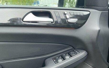 Mercedes-Benz GLE, 2017 год, 4 650 000 рублей, 12 фотография