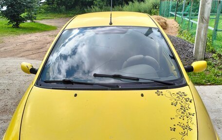 Ford KA I, 2000 год, 200 000 рублей, 2 фотография