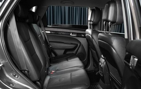 KIA Sorento II рестайлинг, 2013 год, 1 700 000 рублей, 28 фотография