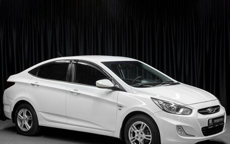 Hyundai Solaris II рестайлинг, 2012 год, 800 000 рублей, 3 фотография