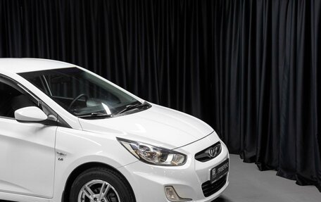 Hyundai Solaris II рестайлинг, 2012 год, 800 000 рублей, 20 фотография