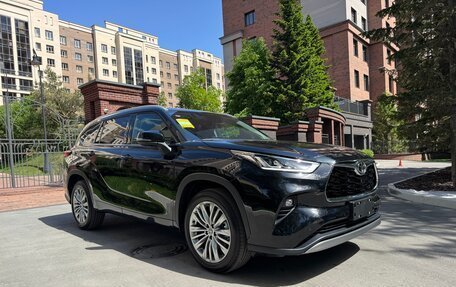 Toyota Highlander, 2025 год, 4 900 000 рублей, 1 фотография