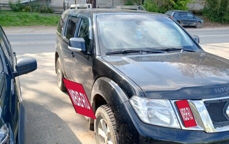 Nissan Pathfinder, 2010 год, 1 500 000 рублей, 1 фотография