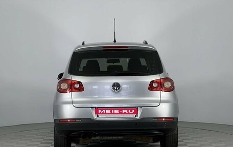 Volkswagen Tiguan I, 2010 год, 1 090 000 рублей, 6 фотография