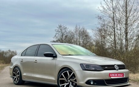 Volkswagen Jetta VI, 2012 год, 1 550 000 рублей, 22 фотография