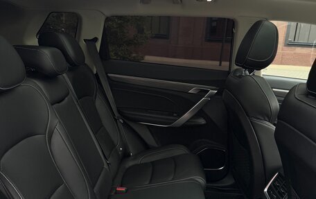 Geely Atlas, 2022 год, 2 000 000 рублей, 13 фотография