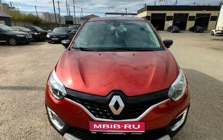 Renault Kaptur I рестайлинг, 2018 год, 1 330 000 рублей, 1 фотография