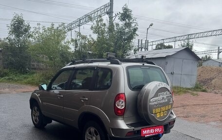 Chevrolet Niva I рестайлинг, 2011 год, 650 000 рублей, 5 фотография