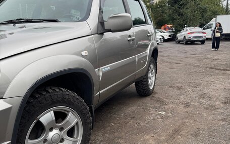 Chevrolet Niva I рестайлинг, 2011 год, 650 000 рублей, 37 фотография