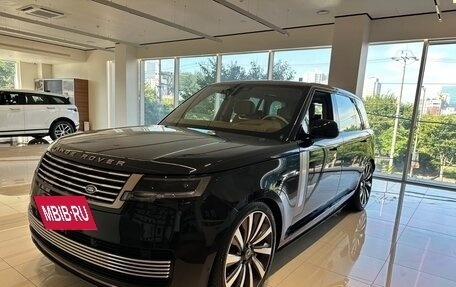 Land Rover Range Rover IV рестайлинг, 2025 год, 30 500 000 рублей, 5 фотография