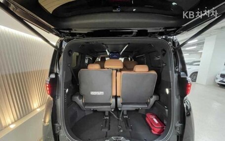 Toyota Alphard, 2025 год, 10 489 099 рублей, 15 фотография