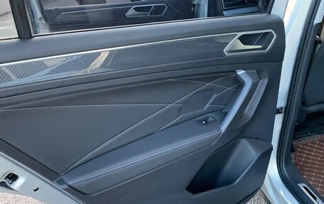 Volkswagen Tiguan II, 2022 год, 2 550 777 рублей, 19 фотография