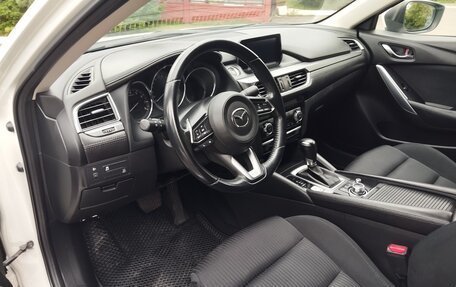 Mazda 6, 2017 год, 2 250 000 рублей, 12 фотография