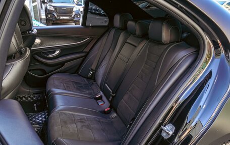 Mercedes-Benz E-Класс, 2017 год, 3 150 000 рублей, 9 фотография