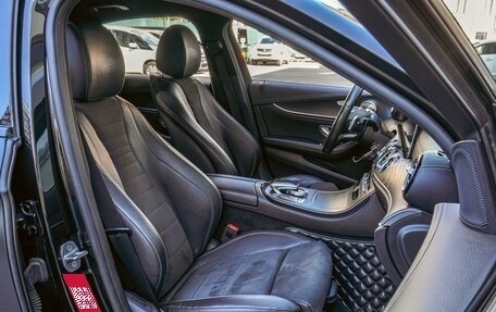 Mercedes-Benz E-Класс, 2017 год, 3 150 000 рублей, 8 фотография